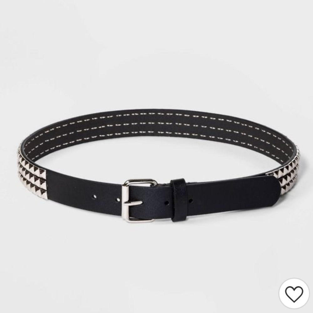 Wild fable studded belt